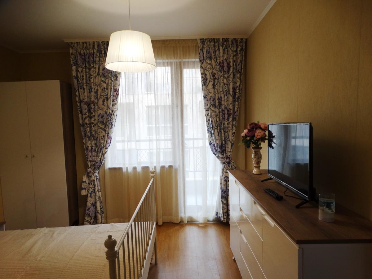 Lora Boutique Apartment Pomorie Exterior photo